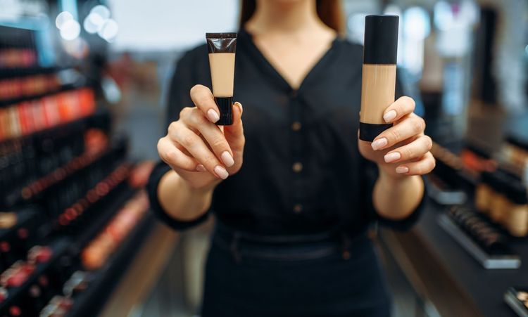 How to Become a Beauty Product Tester