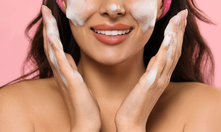 Ways to Achieve a Glassy Skin Glow