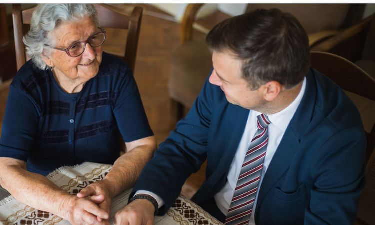 What Does a Family Attorney Do?