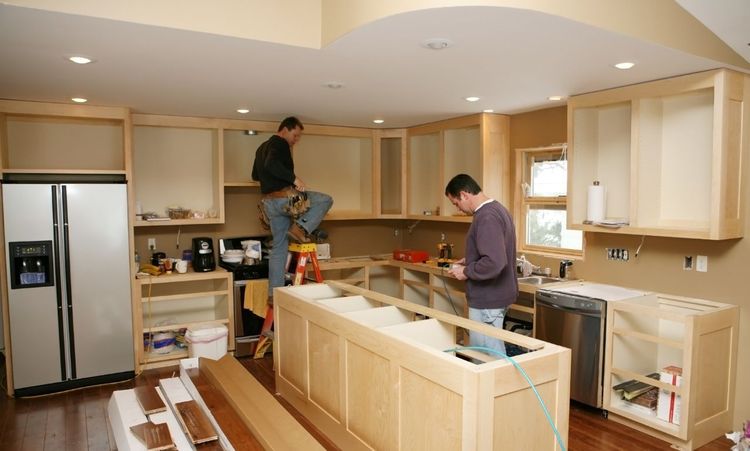 What are the Best Products to Buy For a Kitchen Remodel in 2025?