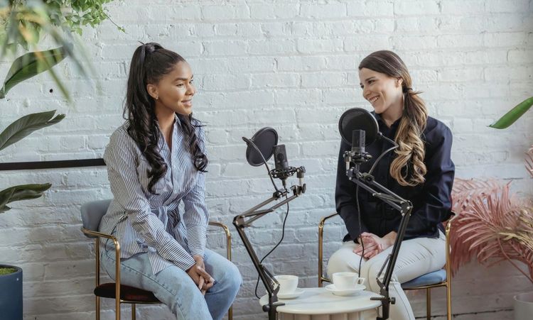 What Are The Podcasts that Reconnect Us With The Meaning Of Medicine