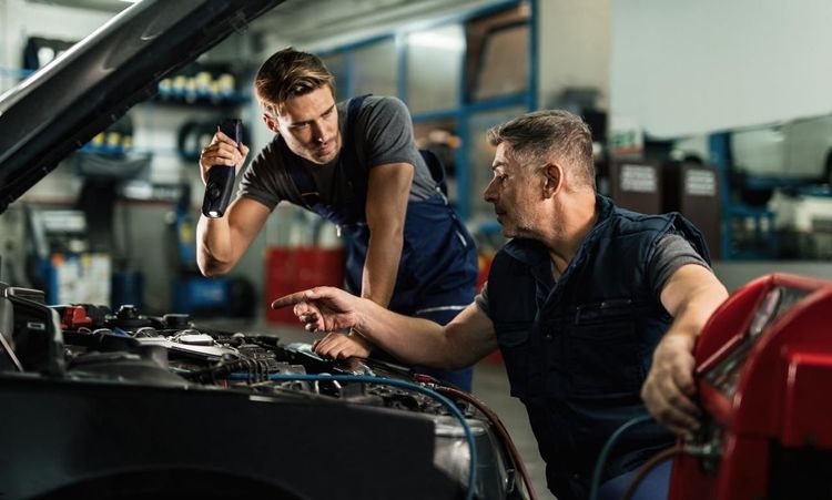 How to Tell When Your Vehicle has a Failing A/C Compressor and What to do About it