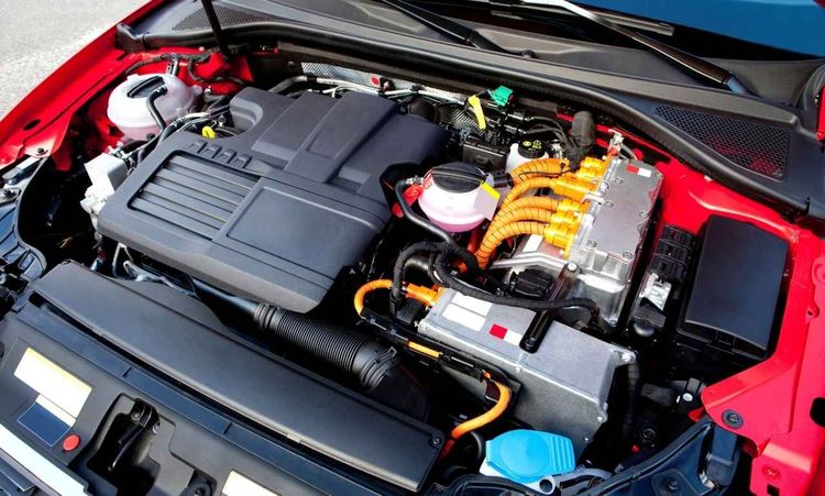 7 Common Car Repair Issues for Hybrid Vehicles